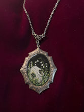 Load image into Gallery viewer, Death Garden Pendant (Cat Skull)