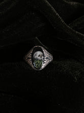 Load image into Gallery viewer, Dainty Skull Ring size 5-9