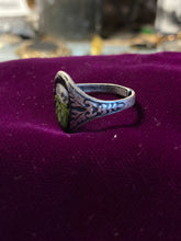 Load image into Gallery viewer, Dainty Skull Ring size 5-9