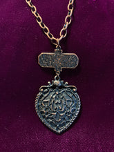 Load image into Gallery viewer, Ornamental Mori Pendant