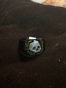 Skull and Wreath Ring Size 11