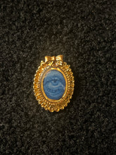 Load image into Gallery viewer, Blue Eye Print
