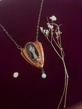 Load image into Gallery viewer, Taphophile Necklace
