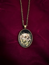 Load image into Gallery viewer, Skull and White Flowers Pendant
